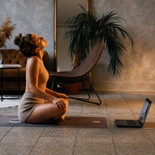 Yoga ou pilates — quelle pratique choisir quand on débute ?